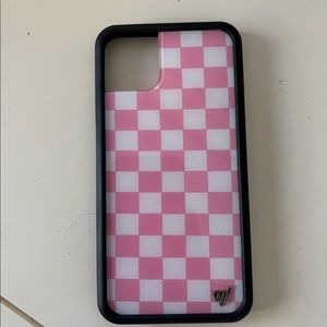 WILDFLOWER CHECKER IPHONE 11 PRO MAX CASE